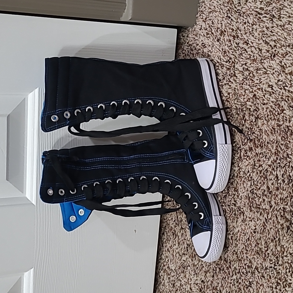 Size 1 Black High lace up boots